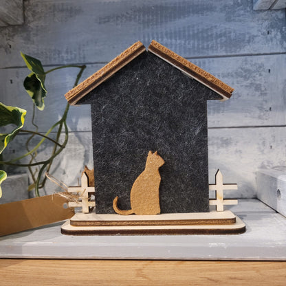 Tierisches Zuhause aus Filz & Holz